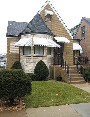 1st image of 1837 Clarence Ave