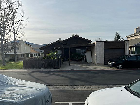 5th image of 10129 Crestside Pl