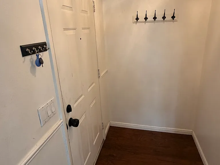1727 Willowbrook Dr — Photo 10