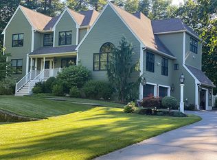 6 Belmont Ln, North Reading, MA 01864
