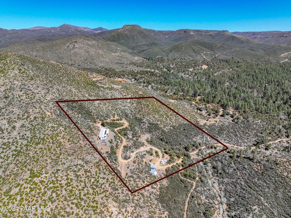 13500 S Dandrea Rd, Mayer, AZ 86333