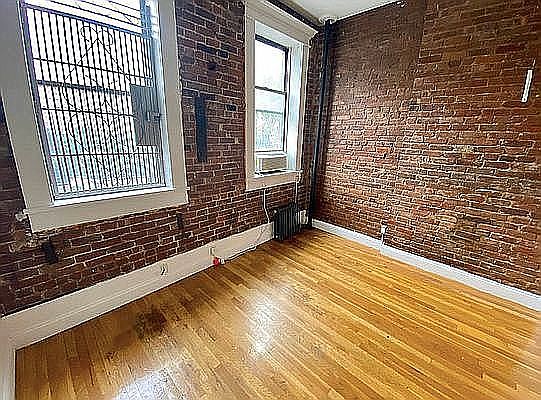 2nd image of 254 E 3rd St APT 3B