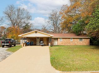 609 Vicky Dr, Longview, TX 75604