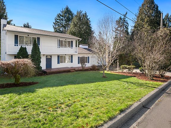 2nd image of 7037 NE 137th St