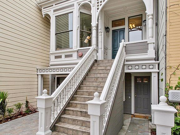 2nd image of 2334 Pine St