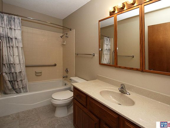 3rd image of 6747 Teton Dr #12