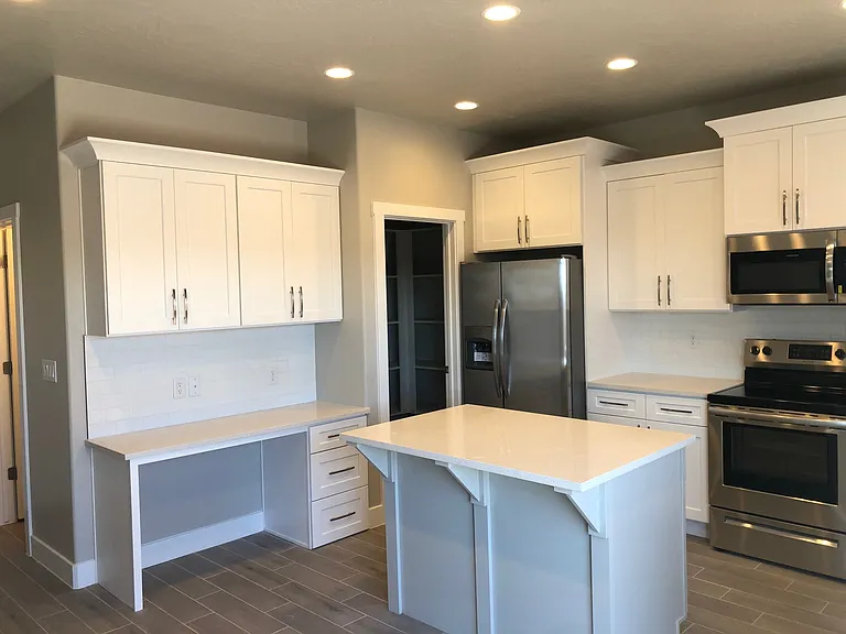 655 S Malorie Way — Photo 8