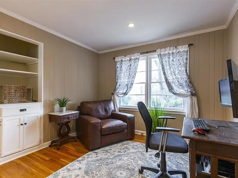 2726 Harrington Dr — Photo 5