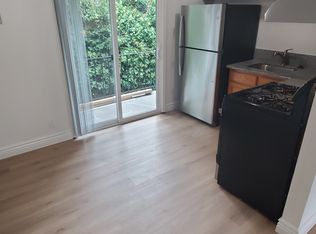 2113 10th St APT 6, Berkeley, CA 94710