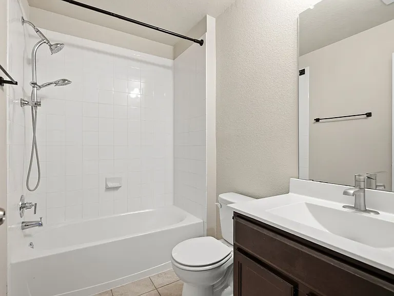 5813 Roderick Dr — Photo 9