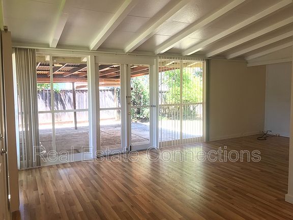 4th image of 10570 S Tantau Ave