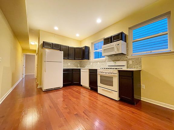 3rd image of 1212 Wallace St #3
