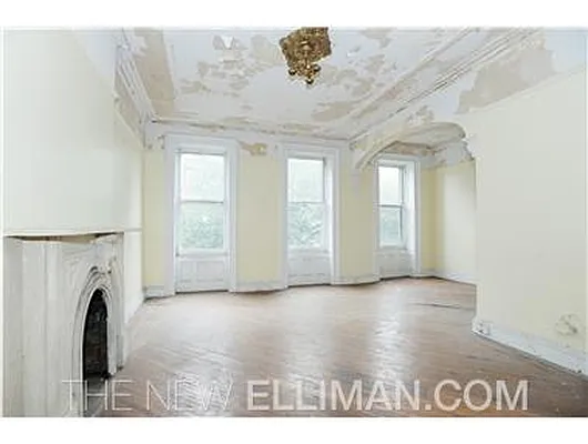 Sold by Douglas Elliman | media 7