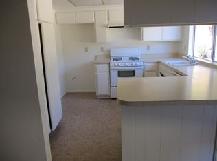 932 La Vonne Ave, Fallbrook, CA 92028