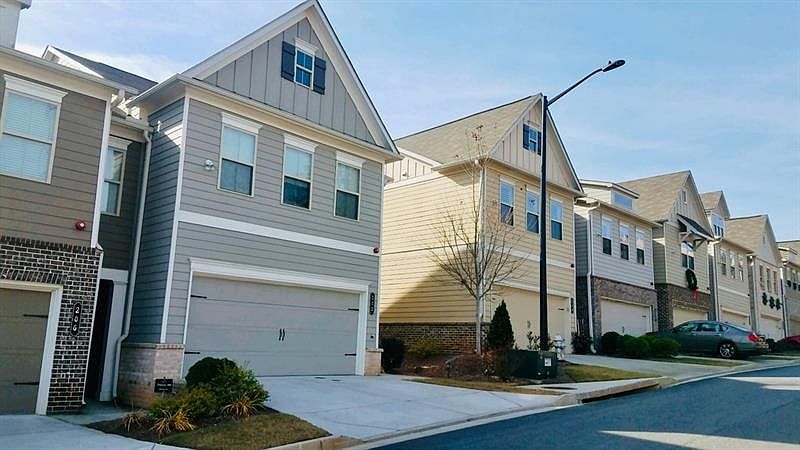 1st image of 202 Alday Ln