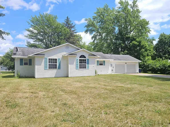 217 S Huron, Lake City, MI 49651