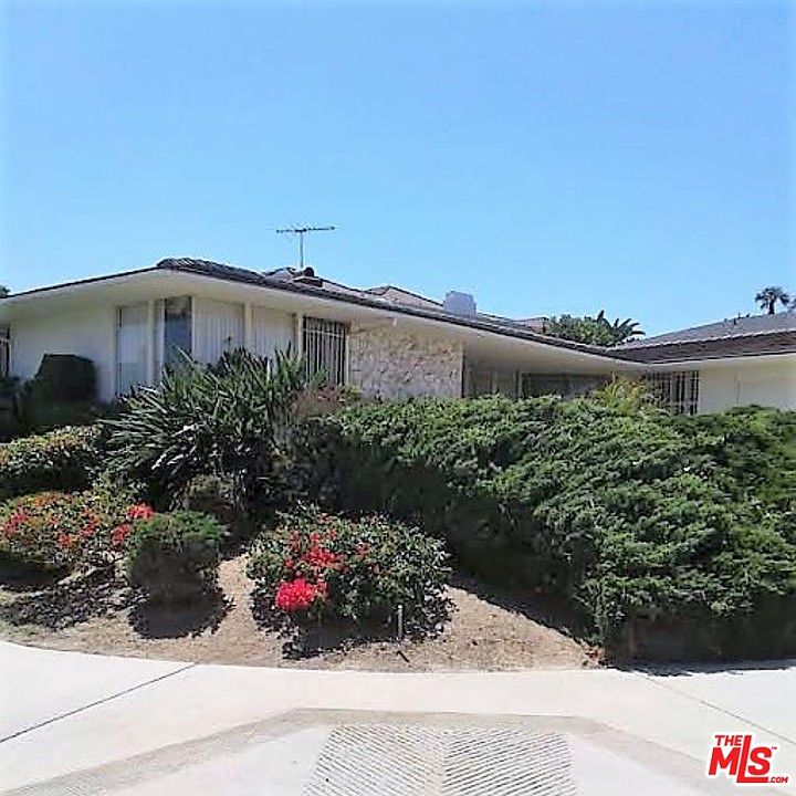 1st image of 4959 Parkglen Ave