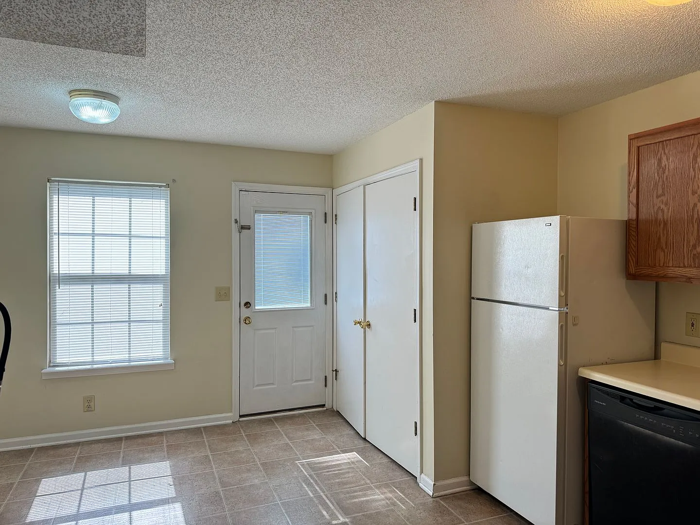 2513 Old Russellville Pike — Photo 4