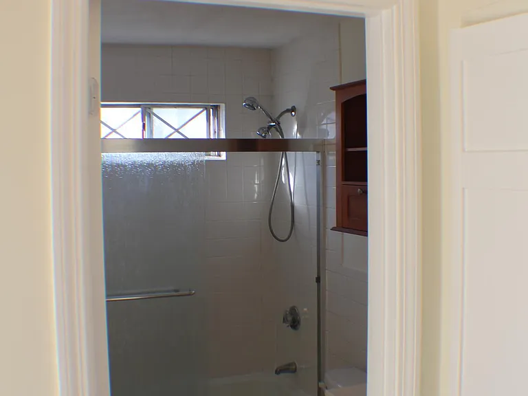 25 Fernview Ave — Photo 13