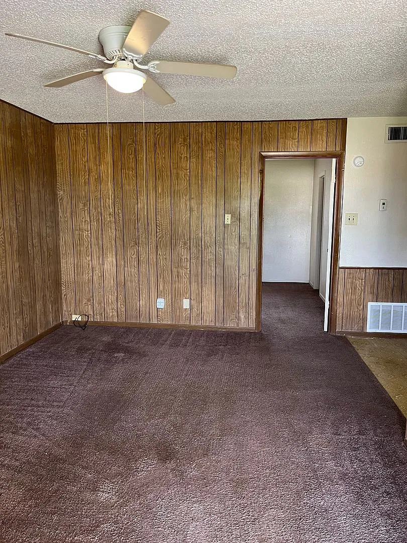 2902 Lake — Photo 2