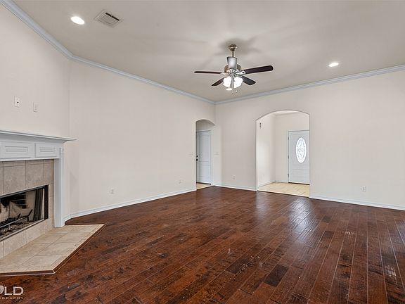 5th image of 121 Bent Tree Loop