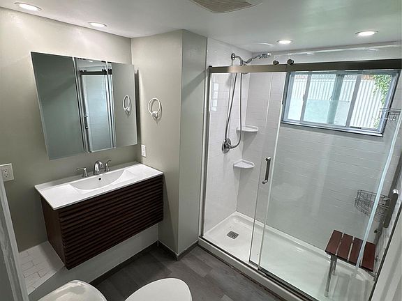 5th image of 112 Jefferson Heights #13