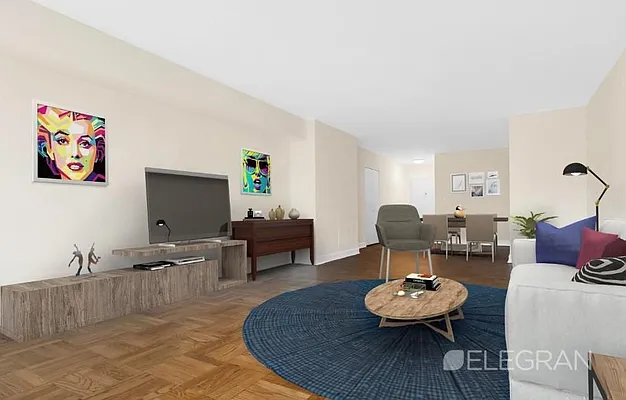 Rented by (Legacy) Elegran | media 10