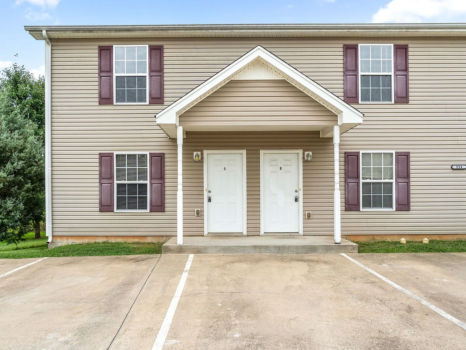 512 Patriot Park Court, Clarksville, TN 37042 — Photo 2