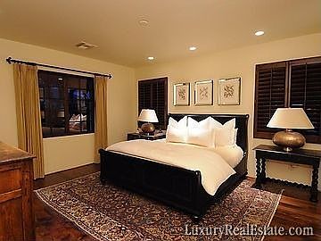 3rd image of 5929 E Orange Blossom Ln