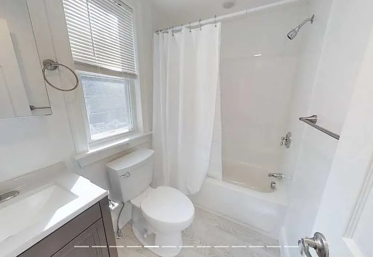 Cambridgepark Dr — Photo 10