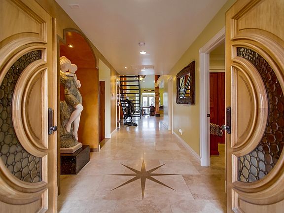 3rd image of 17 Buccaneer Way