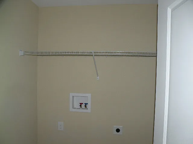 308 Lynden Ln — Photo 22
