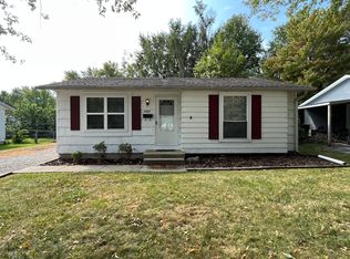 1007 W Nixon Dr, O'Fallon, IL 62269