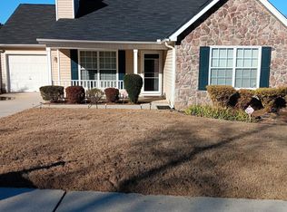 3708 Pointe Cir, Fairburn, GA 30213