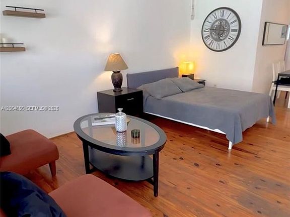 2nd image of 644 Meridian Ave APT 10