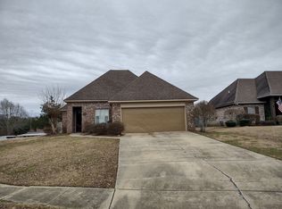 446 Ashtree Ln, Madison, MS 39110