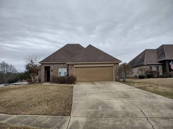 446 Ashtree Ln, Madison, MS 39110