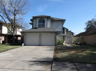 9311 Spindlewood Dr, Houston, TX 77083