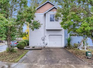 18151 SW Niks Dr, Beaverton, OR 97003
