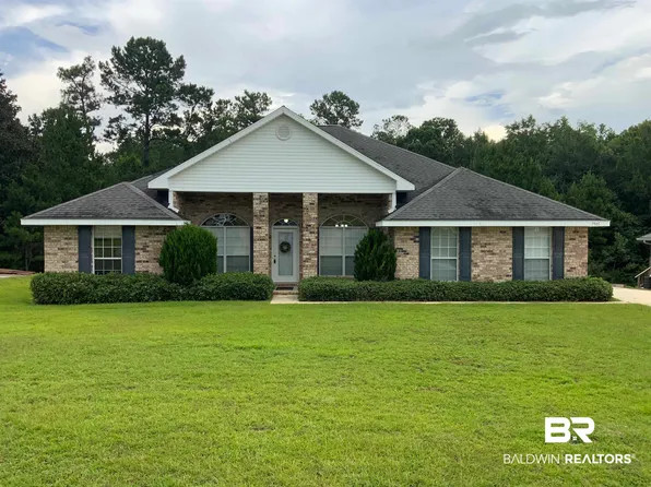 7501 N Lake Dr, Daphne, AL 36527