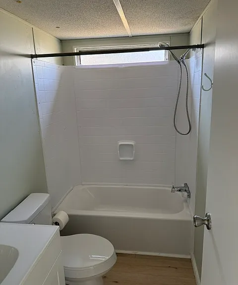 307 Quiet Waters Ct — Photo 9