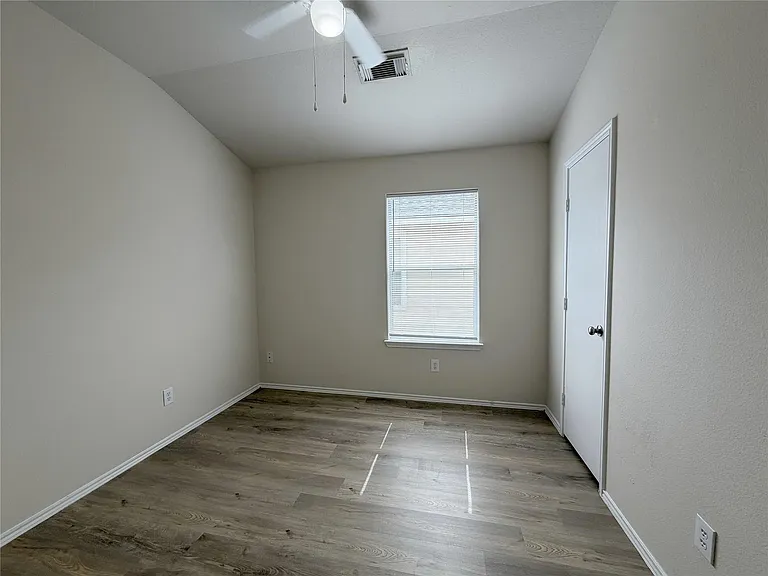 24522 Lakecrest Village Dr — Photo 18