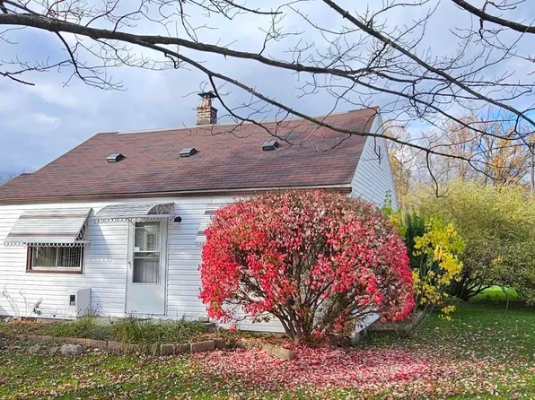 4700 Griswold Rd, Kimball, MI 48074