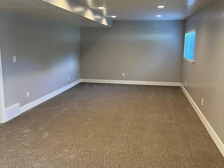 9164 S Scirlein Dr — Photo 24