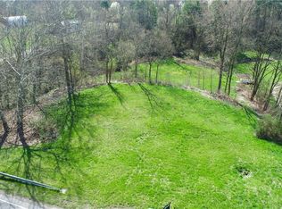 17373 Bennett Rd, North Royalton, OH 44133