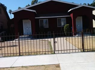 5715 S Manhattan Pl, Los Angeles, CA 90062