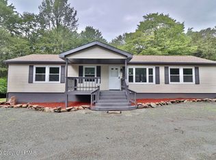 160 Ryans Rd, Tobyhanna, PA 18466