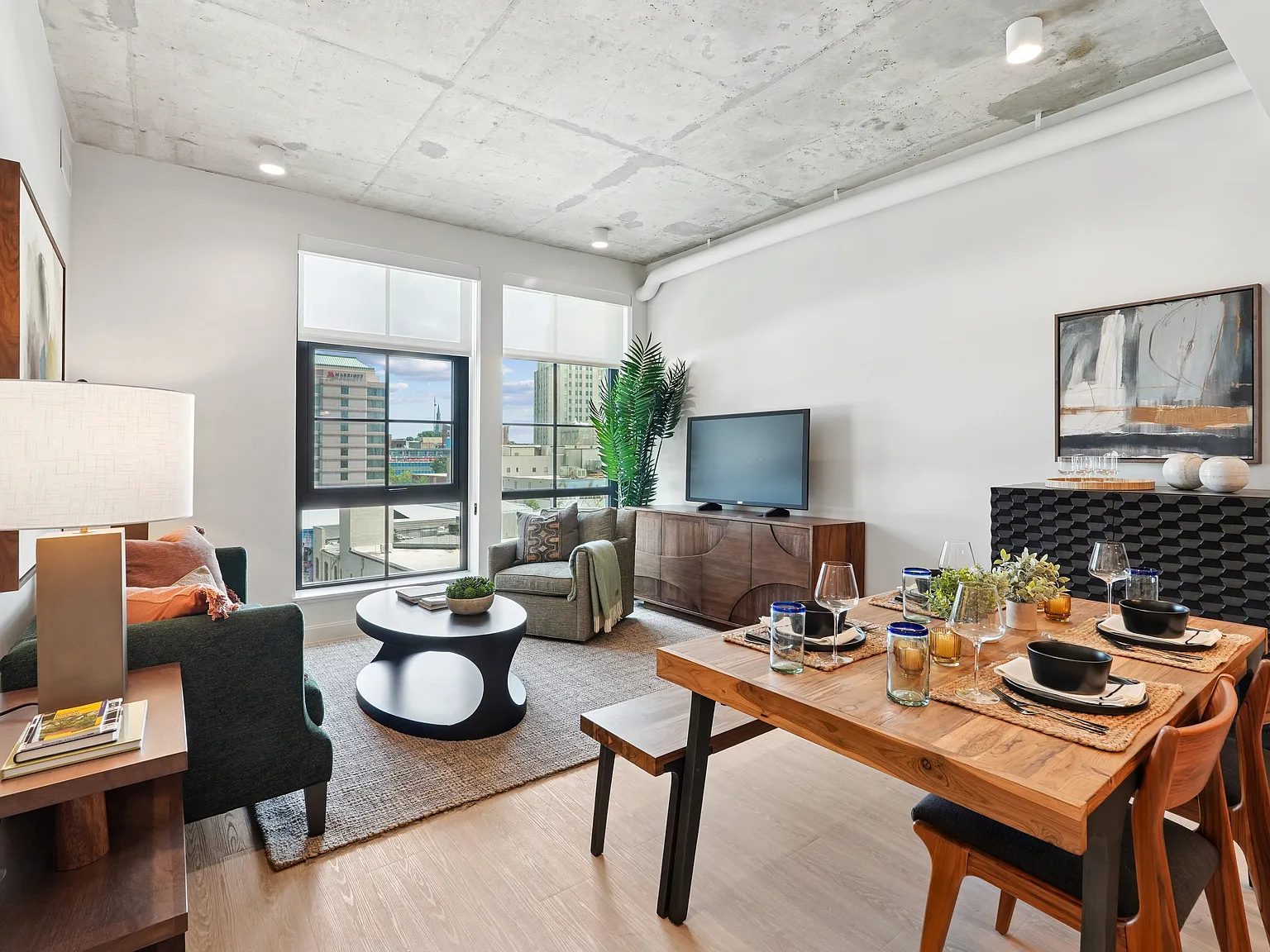 The Novus — Photo 2