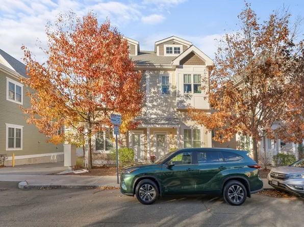 127 Harvey St, Cambridge, MA 02140