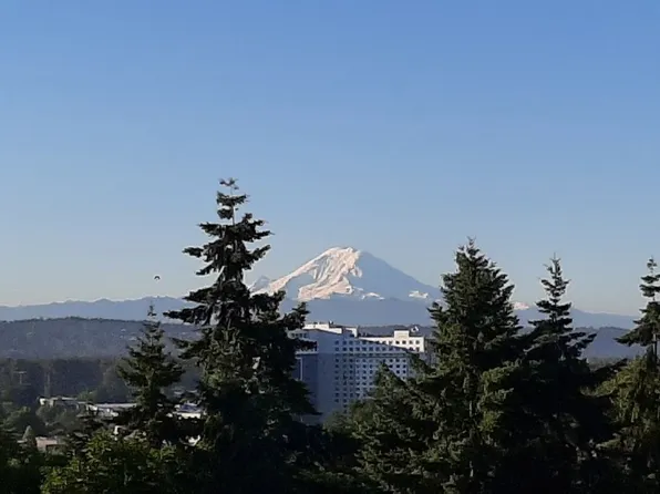 15310 Sunwood Boulevard #F1301, Tukwila, WA 98188